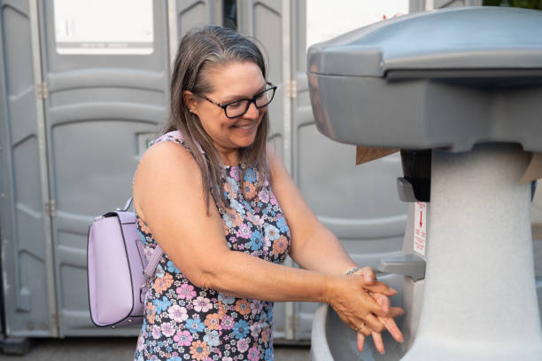 Affordable portable toilet rental in Maunawili, HI